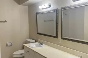 17149 Beaver Springs Dr, Houston, TX 77090 - Photo 2