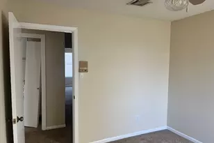 17149 Beaver Springs Dr, Houston, TX 77090 - Photo 6