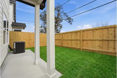 524 N 4th Street, La Porte, TX 77571 - Photo 24