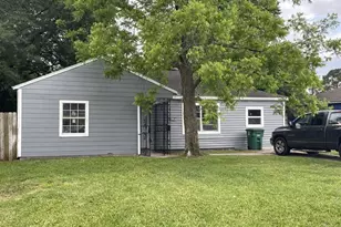 4914 Meadow Park Dr, Houston, TX 77048 - Photo 1