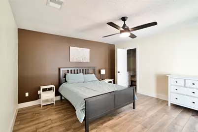 13529 Woodchester Drive, Sugar Land, TX 77498 - Photo 24