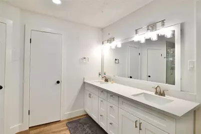 13529 Woodchester Drive, Sugar Land, TX 77498 - Photo 30