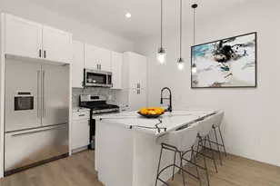 6302 Ezzard Charles Ln, Houston, TX 77091 - Photo 10