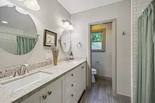 230 E 25th St, Houston, TX 77008 - Photo 22