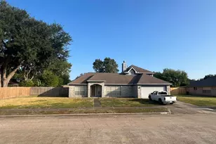 16218 Canario Dr, Houston, TX 77083 - Photo 1