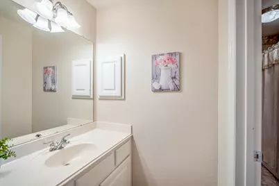 67 N Pentenwell Circle, The Woodlands, TX 77382 - Photo 32