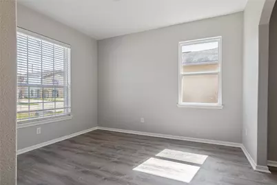 10627 Pine Landing Drive, Houston, TX 77088 - Photo 4