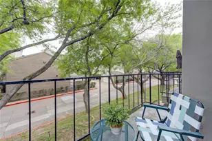 10811 Richmond Ave, Houston, TX 77042 - Photo 2