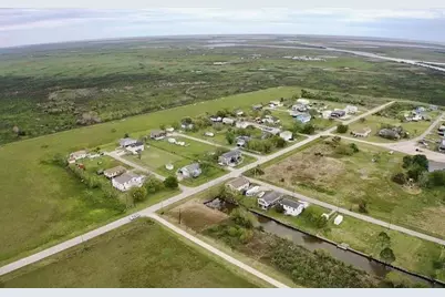 00 Stewart, Freeport, TX 77541 - Photo 4