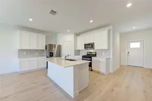 31763 Margaret Woods Ln, Fulshear, TX 77441 - Photo 8