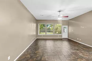14111 Austin Hollow Ct, Houston, TX 77044 - Photo 4