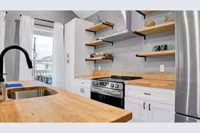 1041 Sunset Circle W, Crystal Beach, TX 77650 - Photo 22