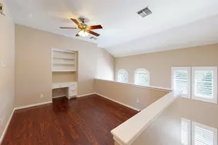 2128 Gillette St, Houston, TX 77006 - Photo 8