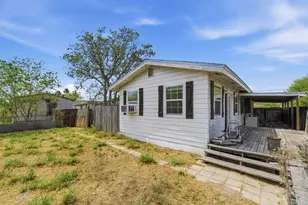 1101 Laredo St, Sinton, TX 78387 - Photo 22