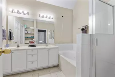 2334 Everest Way, Houston, TX 77339 - Photo 20