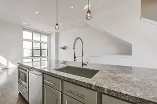 2824 Clay St, Houston, TX 77003 - Photo 18