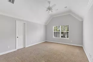 14115 Norhill Pointe Dr, Houston, TX 77044 - Photo 48