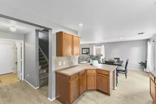 9439 Gnarled Chestnut Ct, Houston, TX 77075 - Photo 10