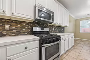 54 Blue Creek, The Woodlands, TX 77382 - Photo 12