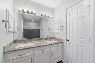 800 Country Pl Dr, Houston, TX 77079 - Photo 8