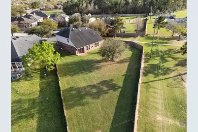 9526 Tartan Manor Street, Spring, TX 77379 - Photo 2