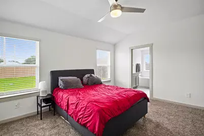 7310 Lakeway Bluff Lane, Richmond, TX 77407 - Photo 12