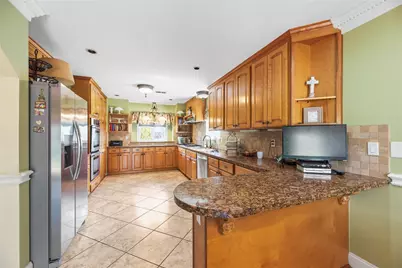 2414 Sieber Drive, Houston, TX 77017 - Photo 14