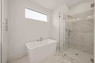 1502 Hussion St, Houston, TX 77003 - Photo 32