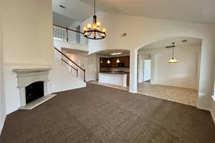 11333 Easton Springs Dr, Pearland, TX 77584 - Photo 10