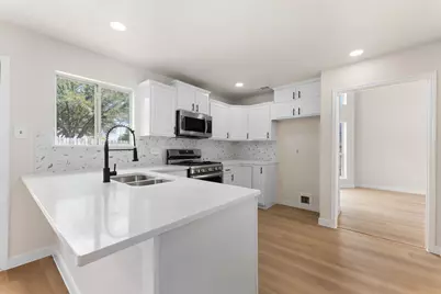 9806 Paddock Park Dr, Houston, TX 77065 - Photo 4