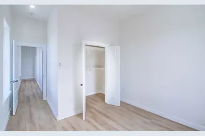 4025 Avenue M, Galveston, TX 77550 - Photo 38