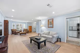 409 N Post Oak Ln, Houston, TX 77024 - Photo 14