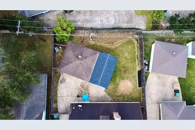 5718 Kuldell Drive, Houston, TX 77096 - Photo 32