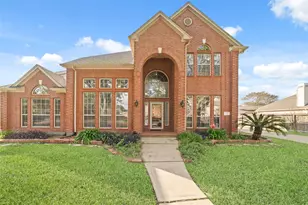 3212 Autumn Ct, Pearland, TX 77584 - Photo 2