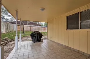 156 Thunderbird Dr, Conroe, TX 77304 - Photo 22