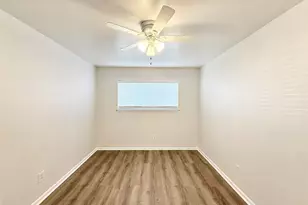 1141 N Durham Dr, Houston, TX 77008 - Photo 8