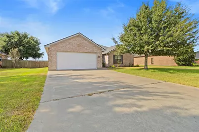 311 Sam Houston Drive, El Campo, TX 77437 - Photo 26