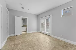 6132 Maxie St, Houston, TX 77007 - Photo 8