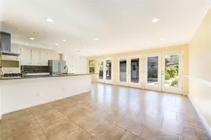 9223 Kapri Ln, Houston, TX 77025 - Photo 10