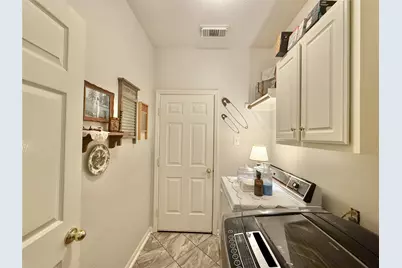 176 S Hollylaurel Circle, The Woodlands, TX 77382 - Photo 36