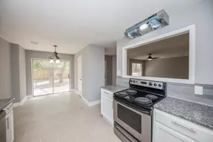 9407 Pipestone St, Houston, TX 77074 - Photo 10