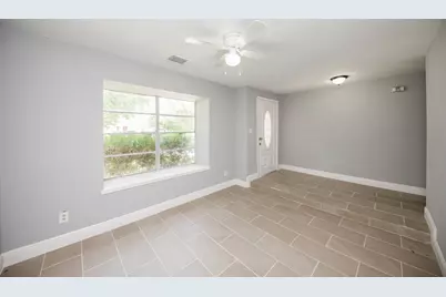 9407 Pipestone Street, Houston, TX 77074 - Photo 4