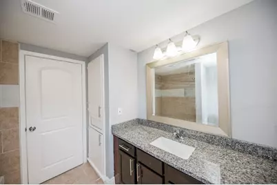 9407 Pipestone Street, Houston, TX 77074 - Photo 30