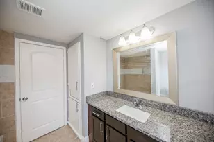 9407 Pipestone St, Houston, TX 77074 - Photo 30