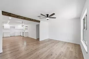 7429 W Knoll St, Houston, TX 77028 - Photo 4