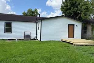 7429 W Knoll St, Houston, TX 77028 - Photo 24