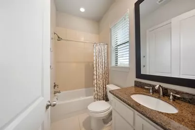 1629 Upland Lakes, Houston, TX 77043 - Photo 16