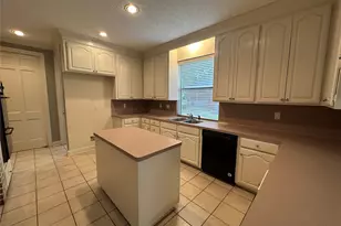 7710 Post Bridge Rd, Spring, TX 77389 - Photo 16