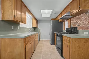 3519 Saratoga Dr, Houston, TX 77088 - Photo 6