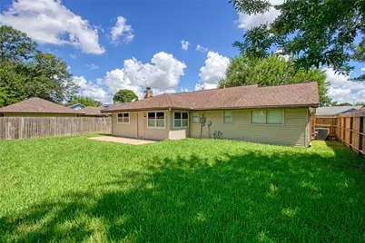 3519 Saratoga Drive, Houston, TX 77088 - Photo 16